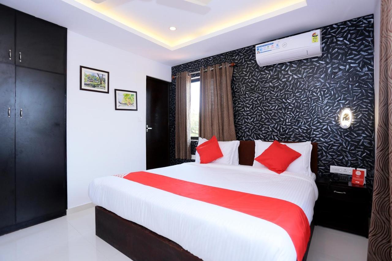 Capital O 61059 Green Life Hotel Kochi Kültér fotó