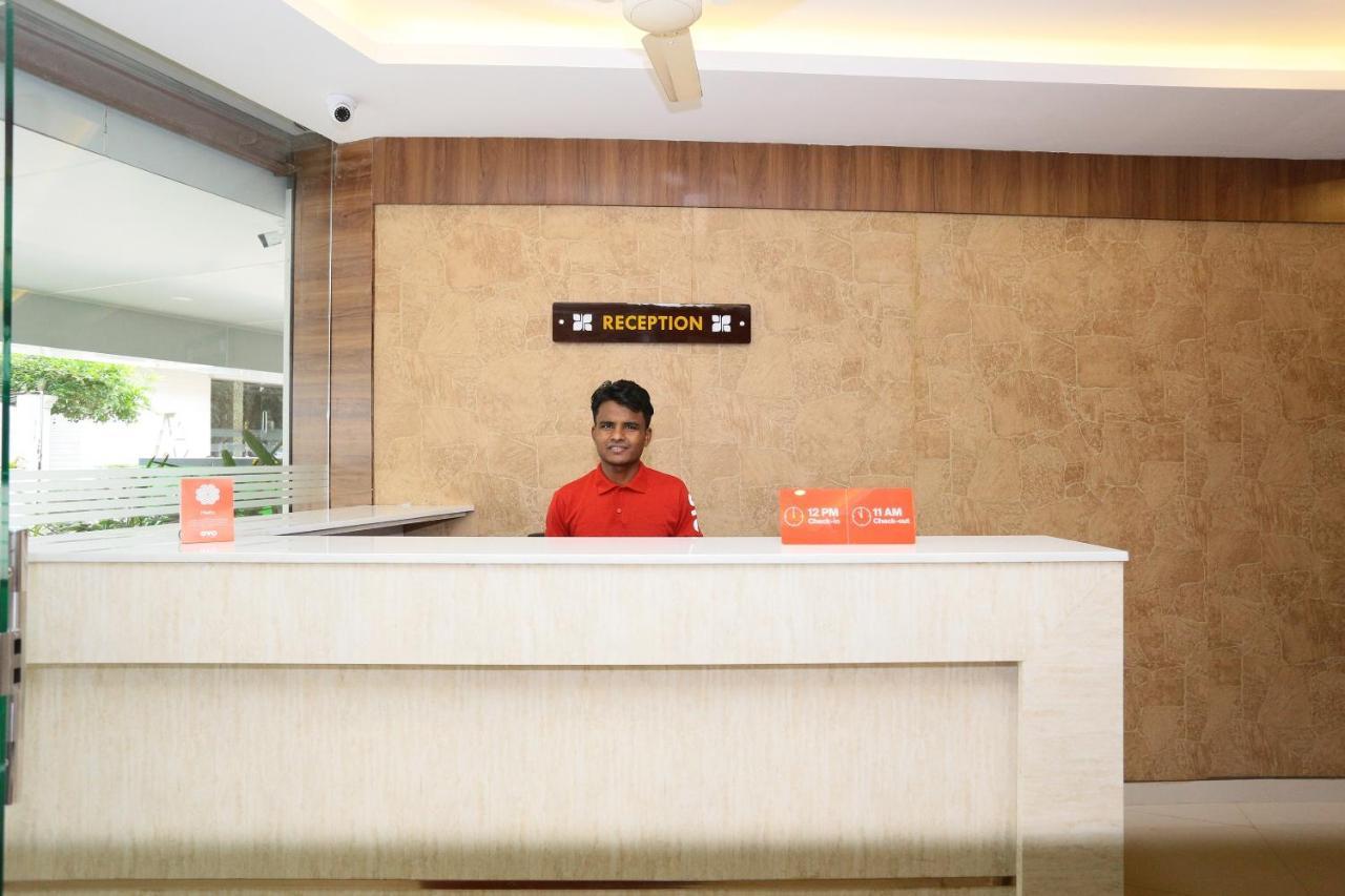 Capital O 61059 Green Life Hotel Kochi Kültér fotó