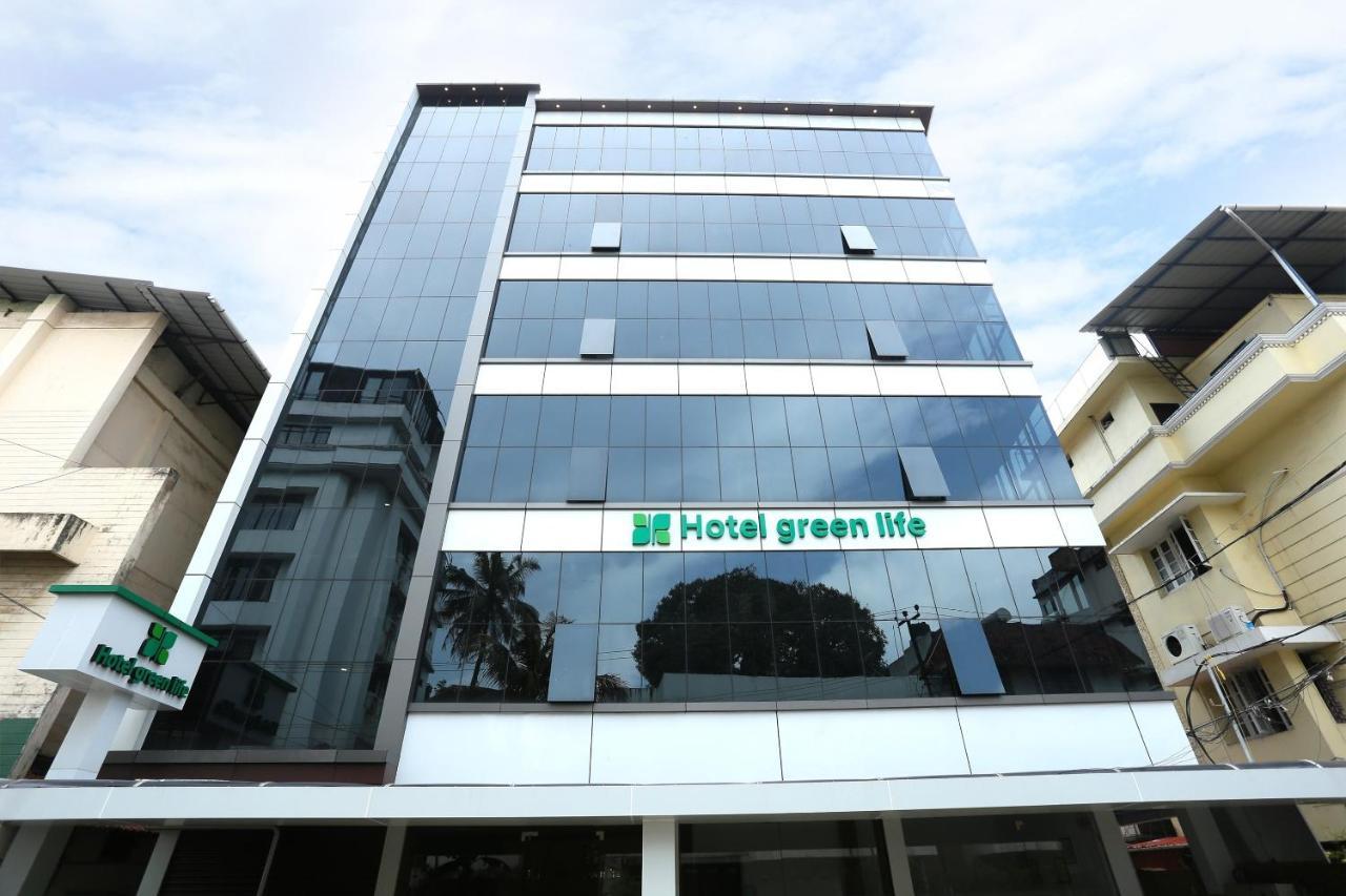 Capital O 61059 Green Life Hotel Kochi Kültér fotó